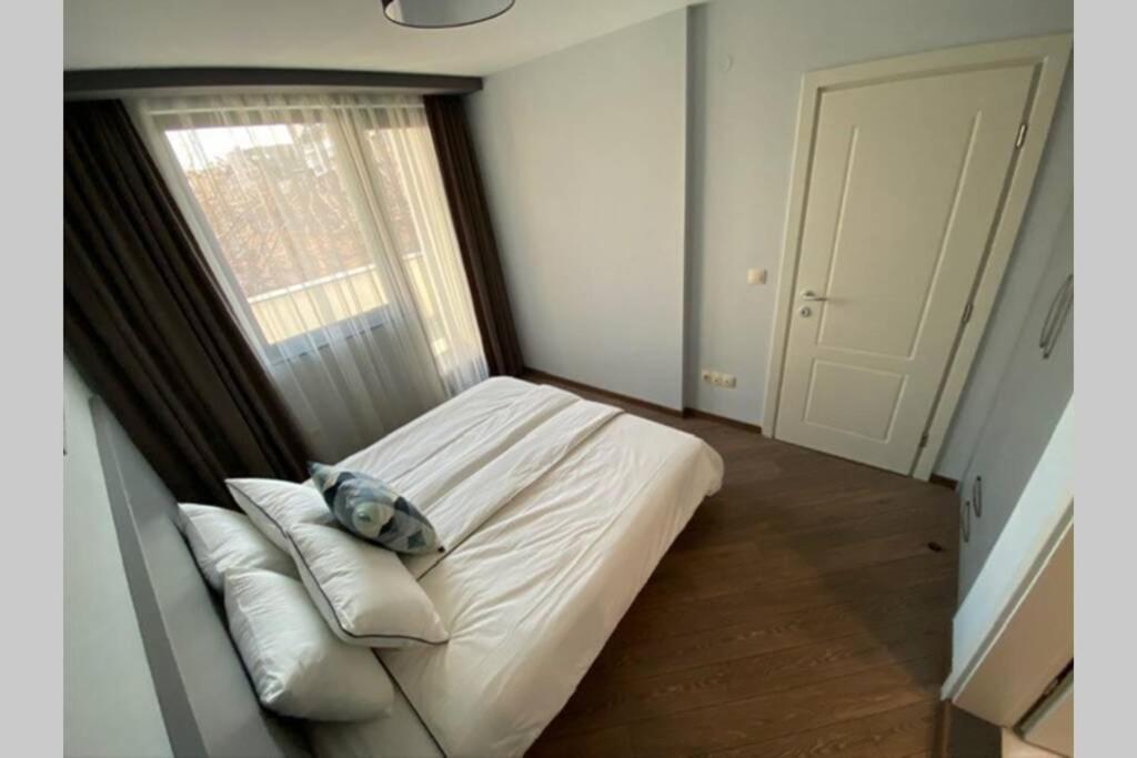 Lux 1Bd/1Ba City Center Apartment Blagoewgrad Exterior foto